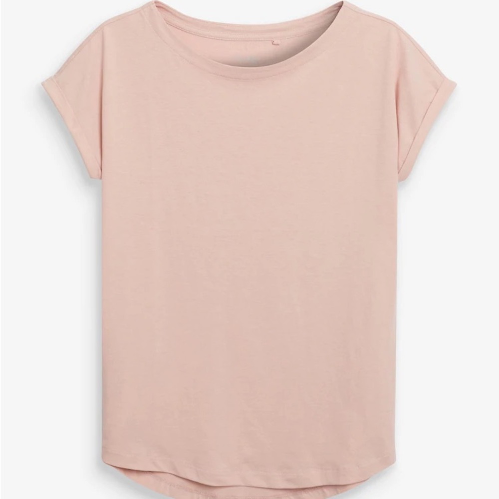 🩷Cynthia Rowley Pink crew neck, cap sleeved T-Shirt🩷